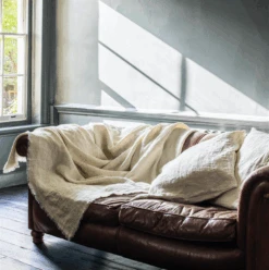 Cream Linen Crinkle Throw 15 Cream Linen Crinkle Throw -Home Luxury Store Cream Linen Crinkle Throw Lifestyle2 Piglet in Bed