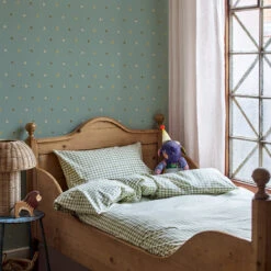 Laurel Green Pears Wallpaper