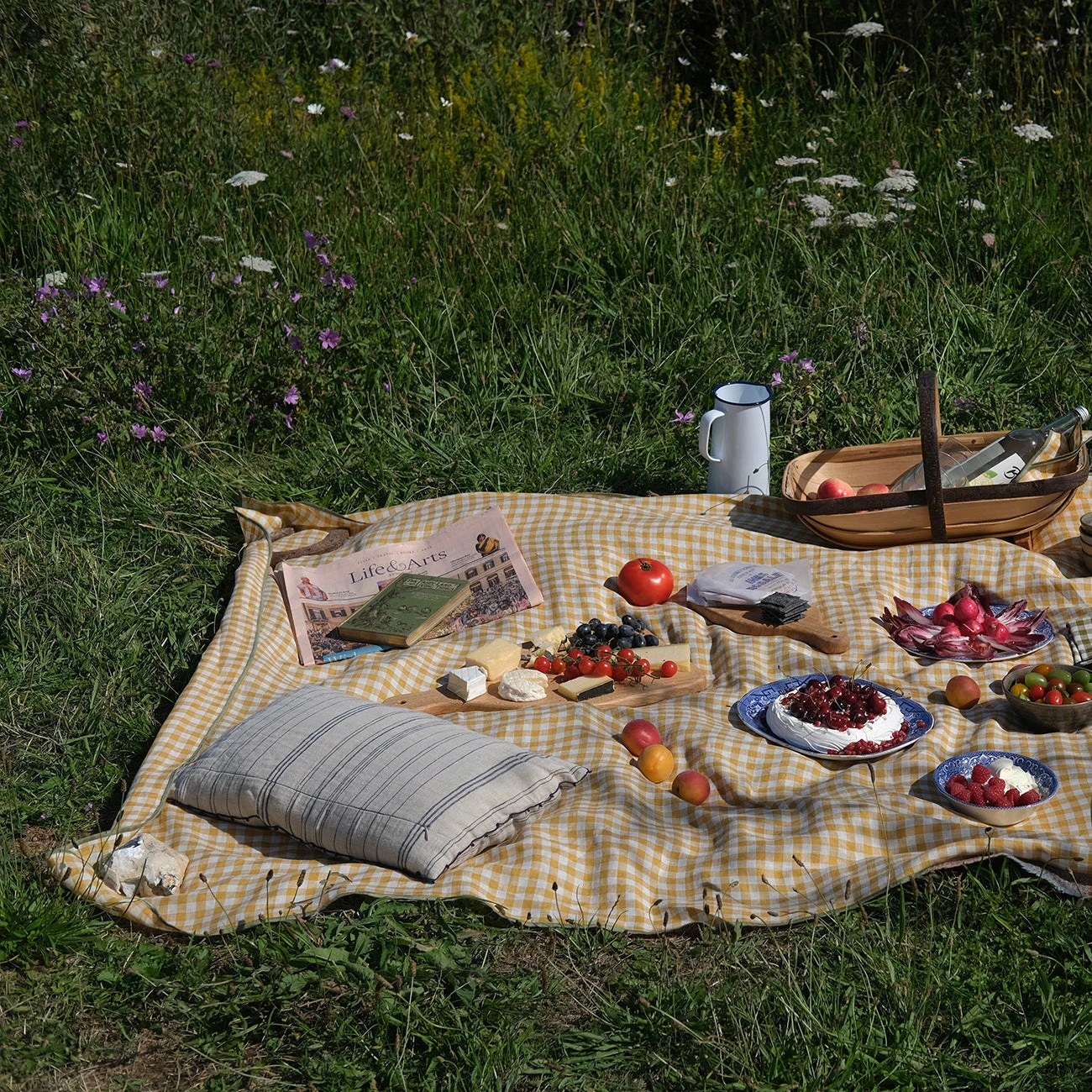 Mix & Match: Table Linen Builder 4 Mix & Match: Table Linen Builder - Image 2