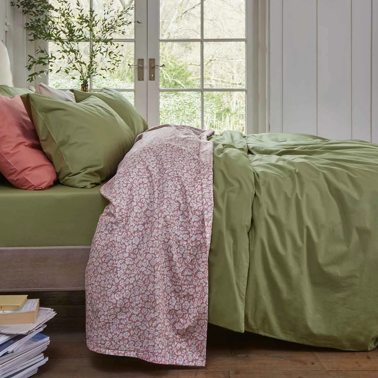 Red Dune Meadow Floral Printed Cotton Flat Sheet 3 Red Dune Meadow Floral Printed Cotton Flat Sheet