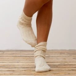 Ecru Alpaca Bed Socks -Home Luxury Store PigletinBed AlpacaSocks Oatmeal 1