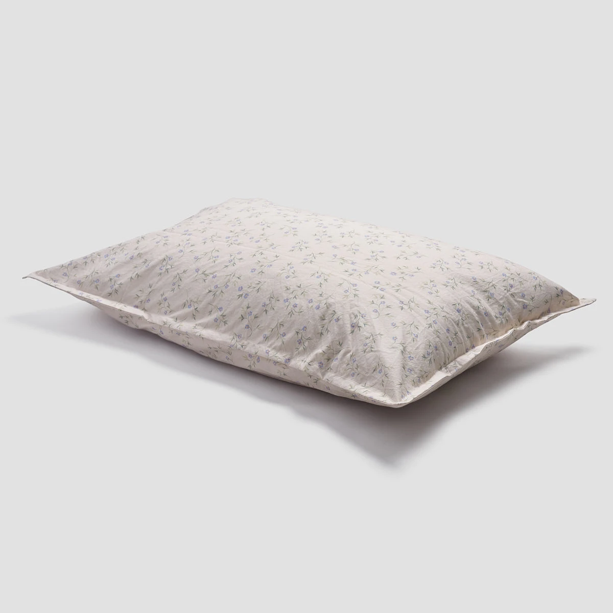 Spring Sprig Printed Cotton Pillowcases (Pair) 5 Spring Sprig Printed Cotton Pillowcases (Pair) - Image 3